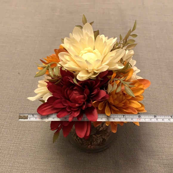 Beautiful Faux Floral Arrangement - Picture 7 of 9